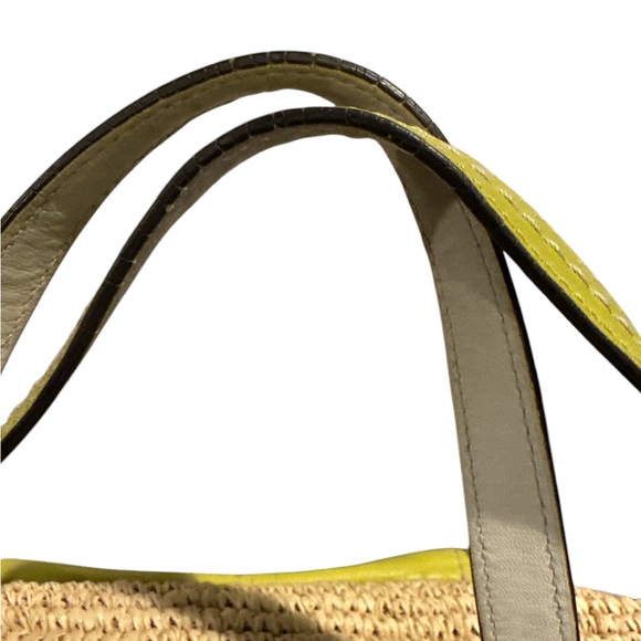 COACH Straw Pocket Tote •2012 #22904 Woven Raffia w/lime green leather - Picture 10 of 10